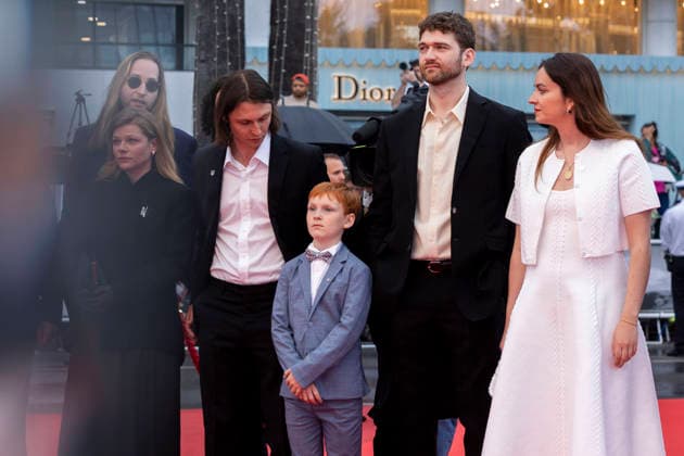 Internationale Filmfestspiele von Cannes, The Unknown Premiere #6 Anastasiia Pustovit, Rostislav Kirpicenko, Bartas Ždanovicius, Kestutis Cicenas et Helena Pokorny Montée des marches du film Linconnue lors du 79ème Festival International du Film de Cannes, le 18 mai 2026 Olivier Borde Bestimage Red carpet for The unknown at the 79th Cannes International Film Festival on May 18, 2026 Cannes France  Copyright: xOLIVIERxBORDEx xBESTIMAGExOLIVIERxBORDEx xBESTIMAGEx