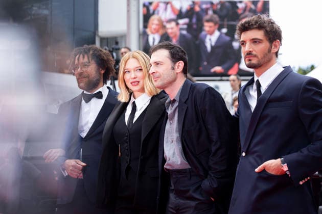Internationale Filmfestspiele von Cannes, The Unknown Premiere #6 Laurent Senechal, Léa Seydoux, Arthur Harari et Niels Schneider Montée des marches du film Linconnue lors du 79ème Festival International du Film de Cannes, le 18 mai 2026 Olivier Borde Bestimage Red carpet for The unknown at the 79th Cannes International Film Festival on May 18, 2026 Cannes France  Copyright: xOLIVIERxBORDEx xBESTIMAGExOLIVIERxBORDEx xBESTIMAGEx