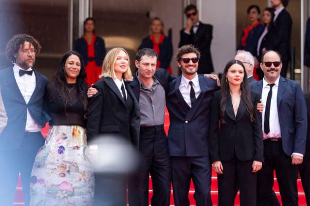 Internationale Filmfestspiele von Cannes, The Unknown Premiere #6 Laurent Senechal, Shanti Masud, Léa Seydoux, Arthur Harari, Niels Schneider, Lilith Grasmug, Nicolas Anthomé Montée des marches du film Linconnue lors du 79ème Festival International du Film de Cannes, le 18 mai 2026 Olivier Borde Bestimage Red carpet for The unknown at the 79th Cannes International Film Festival on May 18, 2026 Cannes France  Copyright: xOLIVIERxBORDEx xBESTIMAGExOLIVIERxBORDEx xBESTIMAGEx