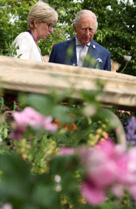King Charles III attends the 2026 RHS Chelsea Flower Show Britain s King Charles III views the Parkinson s UK A Garden for Every Parkinson s Journey garden, at the 2026 RHS Chelsea Flower Show in London on May 18, 2026., Credit:ADRIAN DENNIS PA ROTA - B68 Avalon United Kingdom, London  Copyright: xADRIANxDENNISx xPAxROTAx-xB68x xAvalonx 1100160383
