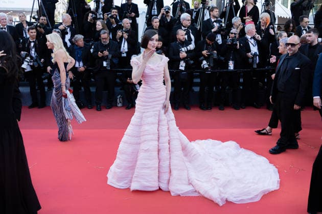 Internationale Filmfestspiele von Cannes, Fjord Premiere #8 79ème Festival International du Film de Cannes Montée des marches du film Fjord 79th International Cannes Film Festival Red Carpet with Fjord cast 456359 2026 05 18 Carson, Sofia  Copyright: xIvankaxVoisinx xStarfacex STAR_456359_085