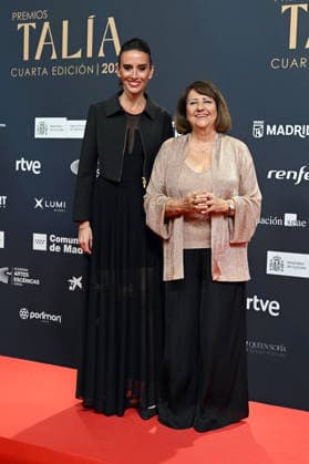 IV Edition of the Talía Awards of the Academy of Performing Arts of Spain Marina San José and Soledad Mallol during the gala of the Talía Awards of the Academy of Performing Arts of Spain, on May 18, 2026, in Madrid Spain The Talía Awards are the awards of the Academy of Performing Arts of Spain Presented annually, they recognize excellence in different fields of the performing arts in Spain PHOTOCALL AWARDS José Madrid Madrid Madrid Madrid Spain  Copyright: xJosÃ xOlivax 7533048