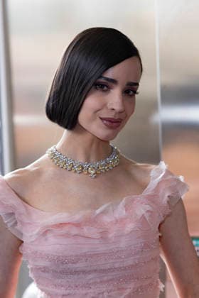 Celebrity, Internationale Filmfestspiele von Cannes, Stars am Hotel Martinez #9 Cannes Sofia Carson exits Martinez MP Cannes, France- May 18: Sofia Carson leave the Martinez Hotel during 79th Festival of Cannes, on May 18, 2026 in Cannes, France. Photo by Marco Piovanotto Abacapress.com Cannes France  Copyright: xPiovanottoxMarco ABACAx