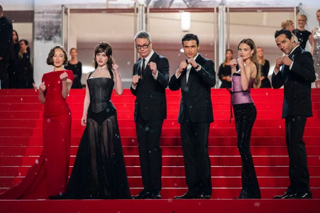 Cannes Her Private Hell Red Carpet EB Havana Rose Liu, Sophie Thatcher, Nicolas Winding Refn, Charles Melton, Kristine Froseth and Diego Calva attend the Her Private Hell screening during the 79th annual Cannes Film Festival at Palais des Festivals on May 18, 2026 in Cannes, France. Photo by Eliot Blondet ABACAPRESS.COM Cannes France France  Copyright: xBlondetxEliot ABACAx