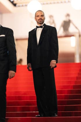 Sebastian Stan Descente des marches du film Fjord lors du 79ème Festival International du Film de Cannes, le 18 mai 2026 Jacovides Moreau Bestimage People leaving the red carpet for Fjord at the 79th Cannes International Film Festival on May 18, 2026 Cannes France  Copyright: xJACOVIDES-MOREAUx xBESTIMAGExJACOVIDES-MOREAUx xBESTIMAGEx