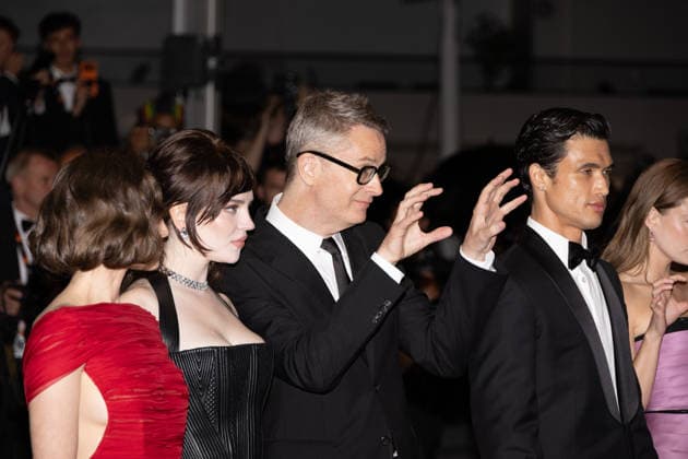 79ème Festival International du Film de Cannes Montée des marches du film Her Private Hell 79th International Cannes Film Festival Red Carpet for Her Private Hell movie 456365 2026 05 18 Cannes Melton, Charles Winding Refn, Nicolas  Copyright: xIvankaxVoisinx xStarfacex STAR_456365_012