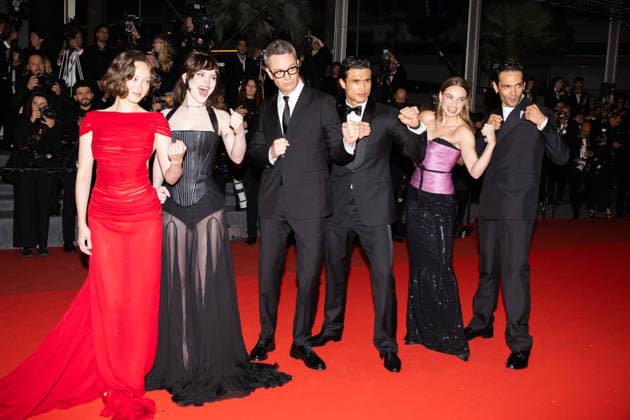 79ème Festival International du Film de Cannes Montée des marches du film Her Private Hell 79th International Cannes Film Festival Red Carpet for Her Private Hell movie 456365 2026 05 18 Cannes Thatcher, Sophie Melton, Charles Froseth, Kristine Winding Refn, Nicolas  Copyright: xIvankaxVoisinx xStarfacex STAR_456365_015