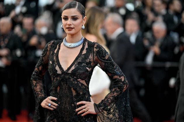 Cannes Fjord Screening JR Taylor Hill attending the screening of the movie Fjord during the 79th Cannes Film Festival in Cannes, France on May 18, 2026. Photo by Julien Reynaud APS-Medias ABACAPRESS.COM Cannes France  Copyright: xReynaudxJulien APS-Medias ABACAx