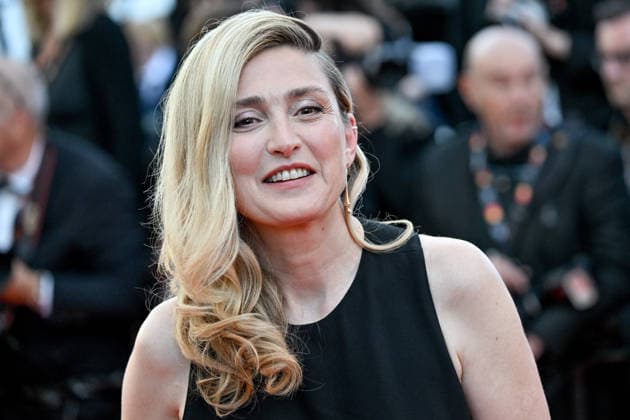 Cannes Fjord Screening JR Julie Gayet attending the screening of the movie Fjord during the 79th Cannes Film Festival in Cannes, France on May 18, 2026. Photo by Julien Reynaud APS-Medias ABACAPRESS.COM Cannes France  Copyright: xReynaudxJulien APS-Medias ABACAx