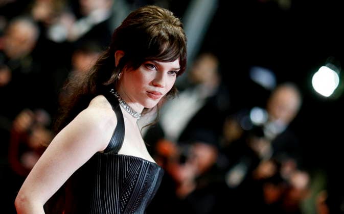 Sophie Thatcher Montée des marches du film Her private hell lors du 79ème Festival International du Film de Cannes, le 18 mai 2026 Jacovides Moreau Bestimage Red carpet for Her private hell at the 79th Cannes International Film Festival on May 18, 2026 Cannes France  Copyright: xJACOVIDES-MOREAUx xBESTIMAGExJACOVIDES-MOREAUx xBESTIMAGEx