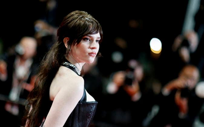 Sophie Thatcher Montée des marches du film Her private hell lors du 79ème Festival International du Film de Cannes, le 18 mai 2026 Jacovides Moreau Bestimage Red carpet for Her private hell at the 79th Cannes International Film Festival on May 18, 2026 Cannes France  Copyright: xJACOVIDES-MOREAUx xBESTIMAGExJACOVIDES-MOREAUx xBESTIMAGEx