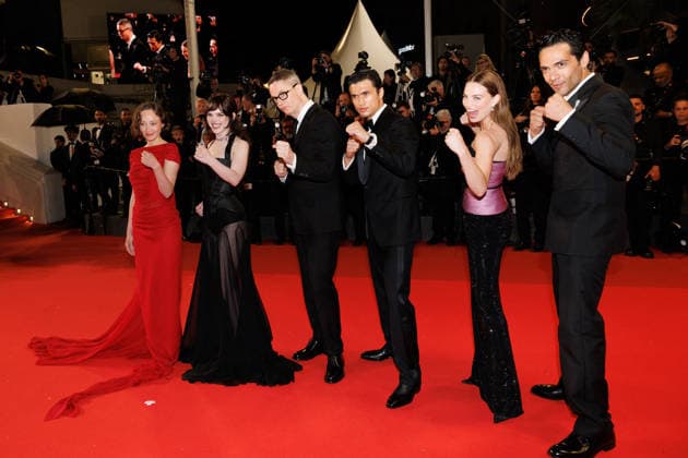 Havana Rose Liu, Sophie Thatcher, Nicolas Winding Refn, Charles Melton, Kristine Froseth et Diego Calva Montée des marches du film Her private hell lors du 79ème Festival International du Film de Cannes, le 18 mai 2026 Jacovides Moreau Bestimage Red carpet for Her private hell at the 79th Cannes International Film Festival on May 18, 2026 Cannes France  Copyright: xJACOVIDES-MOREAUx xBESTIMAGExJACOVIDES-MOREAUx xBESTIMAGEx