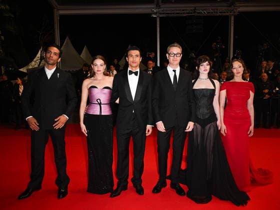 IPA84844787 - Cannes, 79th Cannes Film Festival 2026, evening 7. Red Carpet Film HER PRIVATE HELL . Pictured are Diego Calva, Kristine Froseth, Charles Melton, Nicolas Winding Refn, Sophie Thatcher and Havana Rose Liu  Copyright: xManuelexMangiarottix xPoolxPhotoxEventsx07x 84844787