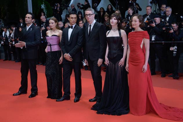 Her Private Hell Premiere at 79th Festival de Cannes - Cannes, France CANNES, FRANCE. May 18, 2026: Diego Calva, Kristine Froseth, Charles Melton, Nicolas Winding Refn, Sophie Thatcher & Havana Rose Liu at the premiere for Her Her Private Hell at the 79th Festival de Cannes. Picture: Paul Smith Featureflash Cannes France  Copyright: xPaulxSmithx xFeatureflashx