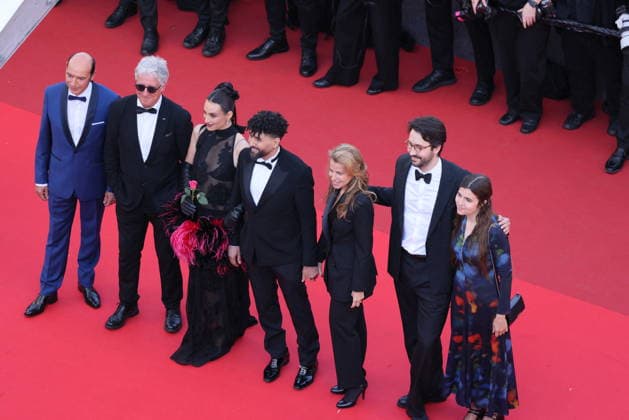 Philippe Rombi, Patrick Sigwalt, Camélia Jordana, Amine Bouhafa, Cécile Rap Veber, Arnaud Toulon, Dom La Nena Montée des marches du film Fjord lors du 79ème Festival International du Film de Cannes, le 18 mai 2026 Franck Boutonnet Pool Bestimage Red carpet for Fjord at the 79th Cannes International Film Festival on May 18, 2026 Cannes France  Copyright: xFranckxBoutonnetx xPoolx xBestimagexFranckxBoutonnetx xPoolx xBestimagex