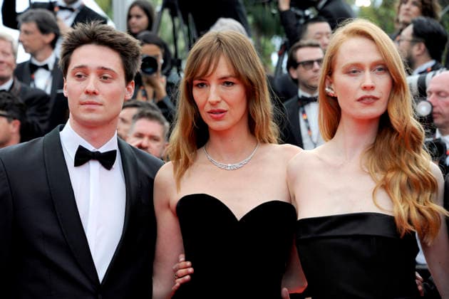 Antoine Pelletier, Louise Bourgoin and Veronika Vasilyeva Rije at the premiere of the feature film Fjord at the Festival de Cannes 2026 79 Cannes International Film Festival at the Palais des Festivals Cannes, 18 05 2026 Foto:xD.xBedrosianx xFuturexImagex fjord_6606