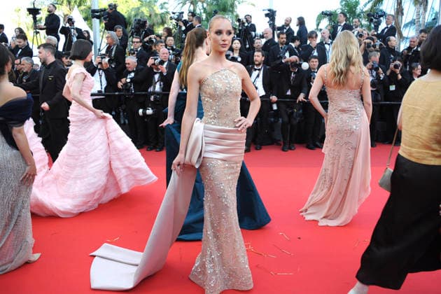 Annabella Fleck at the premiere of the feature film Fjord at the Festival de Cannes 2026 79 Cannes International Film Festival at the Palais des Festivals Cannes, 18 05 2026 Foto:xD.xBedrosianx xFuturexImagex fjord_6708