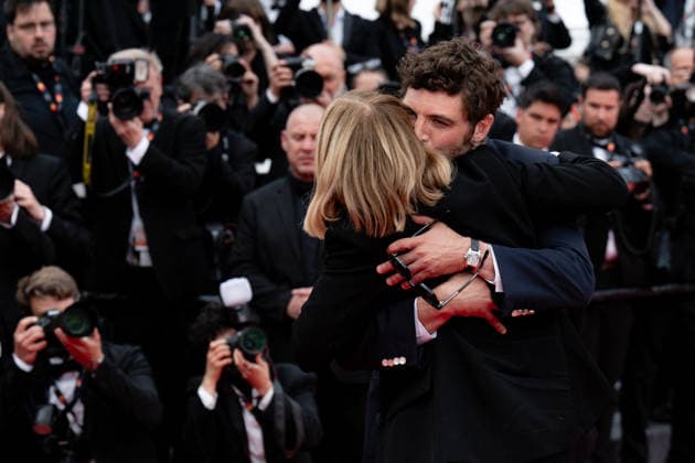 Cannes L Inconnue Red Carpet LZ Lea Seydoux and Niels Schneider attending the red carpet of L Inconnue during the 79th Cannes International Film Festival in Cannes, France on May 18, 2026, the film selected in the Official Competition. Photo by Laurent Zabulon ABACAPRESS.COM  Copyright: xZabulonxLaurentx
