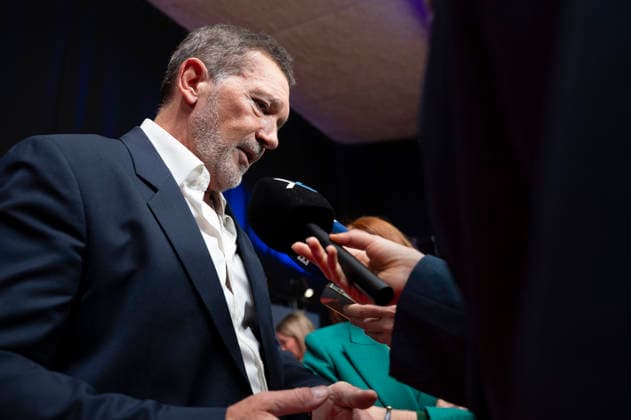 Antonio Bandera in Madrid, Spain - 18 May 2026 Actor Antonio Banderas attends during the red carpet of the Talia Awards of the Academy of Performing Arts at the Teatro Canal. Madrid Spain Copyright: xAtilanoxGarciax xSOPAxImagesx photos19371