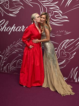 Cannes - Chopard s The Miracle Gala : Bella Hadid with her mother Yolanda attending Chopard’s The Miracle Gala during the 79th Cannes Film Festival in Cannes, France on May 18, 2026. Photo by Simone Comi IPA ABACAPRESS.COM Cannes France  Copyright: xIPA ABACAx