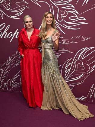 Cannes - Chopard s The Miracle Gala : Bella Hadid with her mother Yolanda attending Chopard’s The Miracle Gala during the 79th Cannes Film Festival in Cannes, France on May 18, 2026. Photo by Simone Comi IPA ABACAPRESS.COM Cannes France  Copyright: xIPA ABACAx
