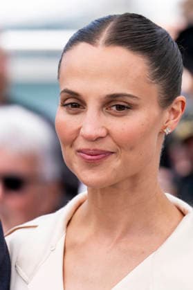 79th Cannes Film Festival Photocall of the movie -Hope- Palais des Festival - Cannes, France Alicia Vikander 79th Cannes Film Festival Photocall of the movie -Hope- Palais des Festivals - Cannes, France 18th May 2026 SGPItalia id 134688_079 *Not Exclusive  Copyright: xSGPx