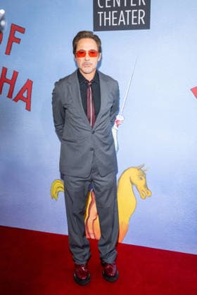 2026 Lincoln Center Theater Spring Gala Honoring Robert Downey, Jr. and Susan Downey in New York, USA - 18 May 2026 Robert Downey Jr. attends the 2026 Lincoln Center Theater Spring Gala honoring Robert Downey Jr. & Susan Downey at Vivian Beaumont Theatre at Lincoln Center. New York United States Copyright: xRonxAdarx xSOPAxImagesx _radar_lincoln_20260518_00158