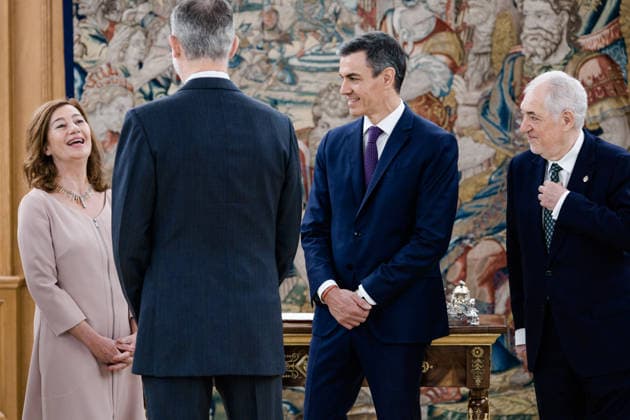 The King sanctions the reform of Section 3 of Article 69 of the Constitution King Felipe VI c , the President of the Government, Pedro Sánchez 2d , the President of the Constitutional Court, Cándido Conde Pumpido, and the President of the Congress of Deputies, Francina Armengol, during the act of sanction of the reform of Section 3 of Article 69 of the Spanish Constitution, at the Palacio de la Zarzuela, on May 19, 2026, in Madrid Spain The reform of Section 3 of Article 69 of the Spanish Constitution will allow the island of Formentera to elect its own senator, independently of the one elected by the island of Eivissa 19 MAY 2026 Carlos Lujá Madrid Madrid Spain Copyright: xCarlosxLujanx 7533370