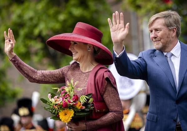 WESSEM - King Willem-Alexander and Queen Maxima at the start of the regional visit to the municipalities of Maasgouw, Echt-Susteren, Roerdalen, and Roermond. The Central Limburg region is characterized by its location on the border with Belgium and Germany. REMKO DE WAAL ANP netherlands out - belgium out  Copyright: xx x558729857x originalFilename: 558729857.jpg