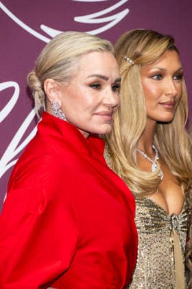 79th Cannes Film Festival The Miracles Gala Evening by Chopard - Photocall part 2 La Palestre- Le Cannet, France Yolanda Hadid;Bella Hadid 79th Cannes Film Festival The Miracles Gala Evening by Chopard - Photocall part 2 La Palestre- Le Cannet, France 18th May 2026 SGPItalia id 134688_087 *Not Exclusive  Copyright: xSGPx