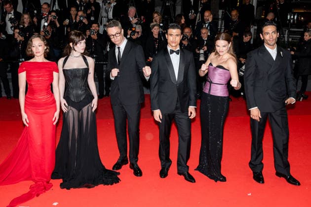 79th Cannes International Film Festival Montée des marches du film Her Private Hell 79th International Cannes Film Festival Red Carpet for Her Private Hell movie 456380 2026 05 18 Cannes France Liu, Havana Rose Thatcher, Sophie Froseth, Kristine Melton, Charles Calva, Diego Winding Refn, Nicolas  Copyright: xEstellexCarlierx xStarfacex STAR_456380_016