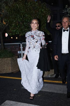 IPA84855542 - Cannes, 79th Cannes Film Festival 2026 - Arrivals at the Better World Fund Gala 2026 during Cannes Film Festival 79. Pictured: Sharon Stone walks along the Croisette.  Copyright: xAlessandroxBremecx xx 84855542