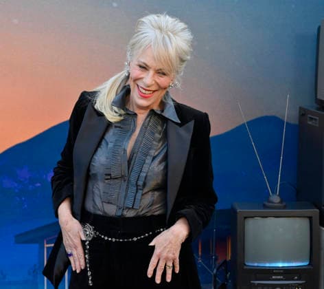 Cast member Jane Kaczmarek attends the premiere of Netflix s TV series The Boroughs at the Egyptian Theatre in the Hollywood section of Los Angeles on Monday, May 18, 2026. Storyline: In a seemingly picturesque retirement community, a group of unlikely heroes must band together to stop an otherworldly threat from stealing the one thing they don t have - time.  LAP2026051808 JIMxRUYMEN