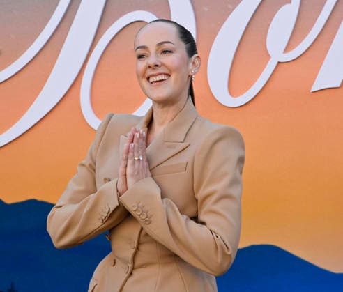 Cast member Jena Malone attends the premiere of Netflix s TV series The Boroughs at the Egyptian Theatre in the Hollywood section of Los Angeles on Monday, May 18, 2026. Storyline: In a seemingly picturesque retirement community, a group of unlikely heroes must band together to stop an otherworldly threat from stealing the one thing they don t have - time.  LAP2026051866 JIMxRUYMEN