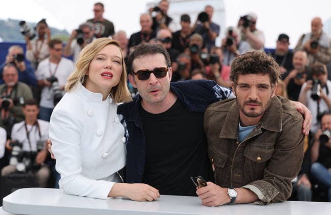 Niels Schneider, Arthur Harari, Léa Seydoux Photocall for The Unknown at the 79th Cannes International Film Festival May 19th, 2026 Jacovides Moreau Bestimage Photocall for The Unknown at the 79th Cannes International Film Festival May 19th, 2026 Cannes France  Copyright: xJACOVIDES-MOREAUx xBESTIMAGExJACOVIDES-MOREAUx xBESTIMAGEx