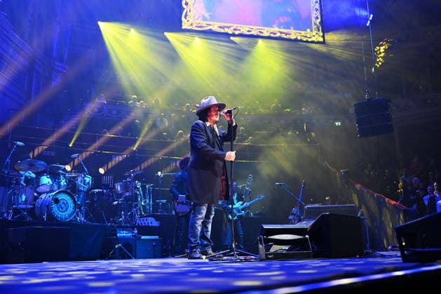 Zucchero performing at Royal Albert Hall LONDON, ENGLAND - MAY 18: Zucchero (Adelmo Fornaciari) performing at Royal Albert Hall on May 18, 2026 in London, England. EXCLUSIVE! CAP MAR MAR Great Britain UK Copyright: xMartinxHarris CapitalxPicturesx