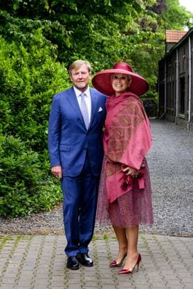 Illikhoven, The Netherlands, 2026-05-19 11:55:48 ILLIKHOVEN, 19-05-2026 King Willem Alexander and Queen Maxima during a regional visit to the municipalities of Maasgouw, Echt-Susteren, Roerdalen, and Roermond. PHOTO: NLBeeld Patrick van Emst In the photo: The Royal Couple visits the village of Illikhoven in the municipality of Echt-Susteren. This is the narrowest part of the Netherlands, where the land is less than five kilometers wide, situated between Belgium and Germany. Here they speak with representatives of the police, a dike guard, and organizations from the border region, among others. Subsequently, the Royal Couple visits Lilbosch Abbey. Credit: NL Beeld Patrick van Emst Copyright: xx x