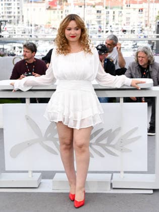 IPA84858041 - Cannes, 79th Cannes Film Festival 2026, Day 8. Photocall of the film La Mas Dulce (Strawberries) . Pictured is Hind Braik  Copyright: xAlbertoxTerenghix xPoolxPhotoxEventsx07x 84858041
