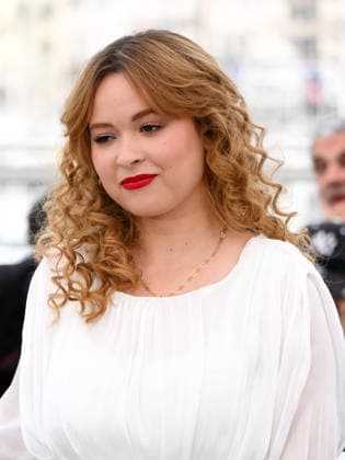 IPA84858043 - Cannes, 79th Cannes Film Festival 2026, Day 8. Photocall of the film La Mas Dulce (Strawberries) . Pictured is Hind Braik  Copyright: xAlbertoxTerenghix xPoolxPhotoxEventsx07x 84858043