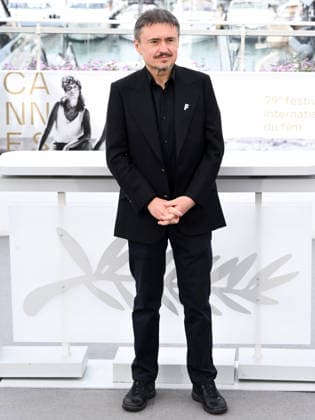 IPA84858817 - Cannes, 79th Cannes Film Festival 2026, Day 8. Photocall of the film Fjord . In the photo Cristian Mungiu  Copyright: xAlbertoxTerenghix xPoolxPhotoxEventsx07x 84858817