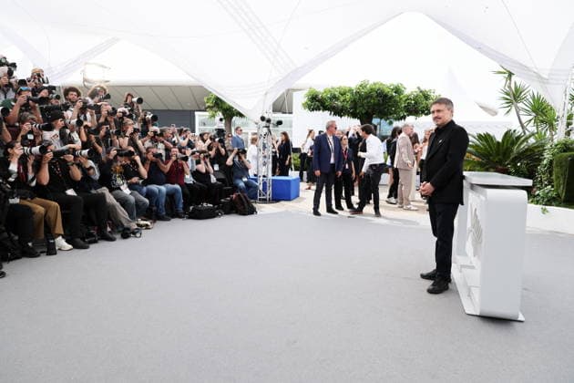 Cristian Mungiu Photocall for Fjord at the 79th Cannes International Film Festival May 19th, 2026 Jacovides Moreau Bestimage Photocall for Fjord at the 79th Cannes International Film Festival May 19th, 2026 Cannes France  Copyright: xJACOVIDES-MOREAUx xBESTIMAGExJACOVIDES-MOREAUx xBESTIMAGEx