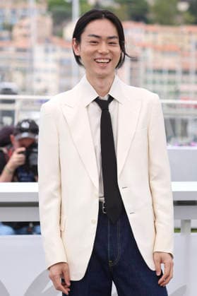 Masaki Suda at the photocall for the feature film The Samurai and the Prisoner Kokurojo at the Festival de Cannes 2026 79 Cannes International Film Festival at the Palais des Festivals Cannes, 19 05 2026 Foto:xD.xBedrosianx xFuturexImagex samurai_6520