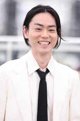 Cannes - Kokurojo Photocall JD Masaki Suda attend the photocall of the film Kokurojo during the 79th annual Cannes Film Festival at Palais des Festivals on May 19, 2026 in Cannes, France. Photo by Jerome Domine ABACAPRESS.COM Cannes France  Copyright: xDominexJerome ABACAx
