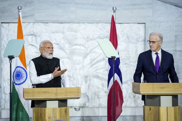 Nordisk-indisk toppmote Oslo 20260519. Indias statsminister Narendra Modi og statsminister Jonas Gahr Store pa pressekonferansen etter motet mellom India og de nordiske landene i Radhuset i Oslo. Foto: Stian Lysberg Solum NTB POOL Oslo Norge xY3uQ-nBrfk EDITORIAL USE ONLY Ref:_POLxY3uQ-nBrfk.jpg *** Nordic Indian top fashion Oslo 20260519 Indian Prime Minister Narendra Modi and Prime Minister Jonas Gahr Store at the press conference after the meeting between India and the Nordic countries at Radhuset in Oslo Photo Stian Lysberg Solum NTB POOL Oslo Norway xY3uQ nBrfk EDITORIAL USE ONLY Ref POLxY3uQ nBrfk jpg  Copyright: xStianxLysbergxSolumx xNTBx
