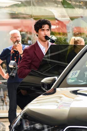 79th Cannes Film Festival People 19 May Martinez Hotel - Cannes, France Charles Melton 79th Cannes Film Festival People 19 May Martinez Hotel - Cannes, France 19th May 2026 SGPItalia id 134688_093 *Not Exclusive  Copyright: xSGPx