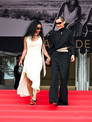 IPA84861592 - Cannes, 79th Cannes Film Festival 2026, Day 8. Bella Hadid at the exit of the Debussy Hall.  Copyright: xManuelexMangiarottix xPoolxPhotoxEventsx07x 84861592