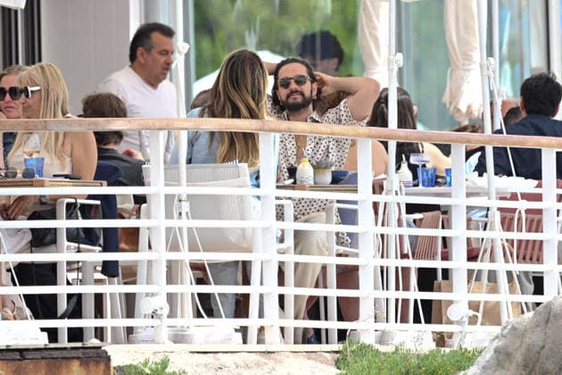 Cannes - Heidi Klum and Tom Kaulitz at The Eden Roc Heidi Klum and her husband Tom Kaulitz have lunch together at the Eden Roc restaurant in Cap d Antibes, France, on May 19, 2026. Photo by Florian Poitout ABACAPRESS.COM Cap d Antibes Provence-Alpes-Cote d Azur France  Copyright: xPoitoutxFlorian ABACAx