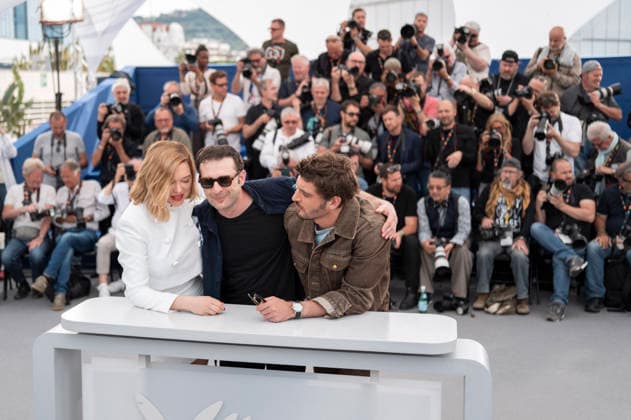 Cannes L Inconnue (The Unknown) photocall EB Lea Seydoux, Niels Schneider and Arthur Harari pose during the L Inconnue (The Unknown) photocall at the 79th annual Cannes Film Festival at Palais des Festivals on May 19, 2026 in Cannes, France. Photo by Eliot Blondet ABACAPRESS.COM Cannes France France  Copyright: xBlondetxEliot ABACAx
