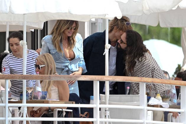 Cannes - Heidi Klum and Tom Kaulitz at The Eden Roc Heidi Klum and her husband Tom Kaulitz have lunch together at the Eden Roc restaurant in Cap d Antibes, France, on May 19, 2026. Photo by Florian Poitout ABACAPRESS.COM Cap d Antibes Provence-Alpes-Cote d Azur France  Copyright: xPoitoutxFlorian ABACAx