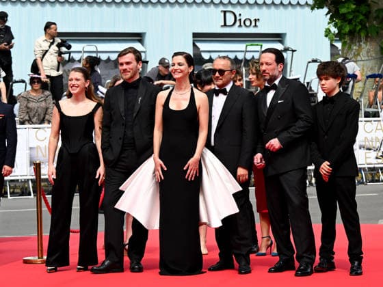 IPA84866238 - Cannes, 79th Cannes Film Festival 2026, Evening 8. Red Carpet Minotaur. Pictured are Varvara Shmykova, Yuriy Zavalnyouk, Iris Lebedeva, Andrey Zvyagintsev, Dmitriy Mazurov  Copyright: xManuelexMangiarottix xPoolxPhotoxEventsx07x 84866238